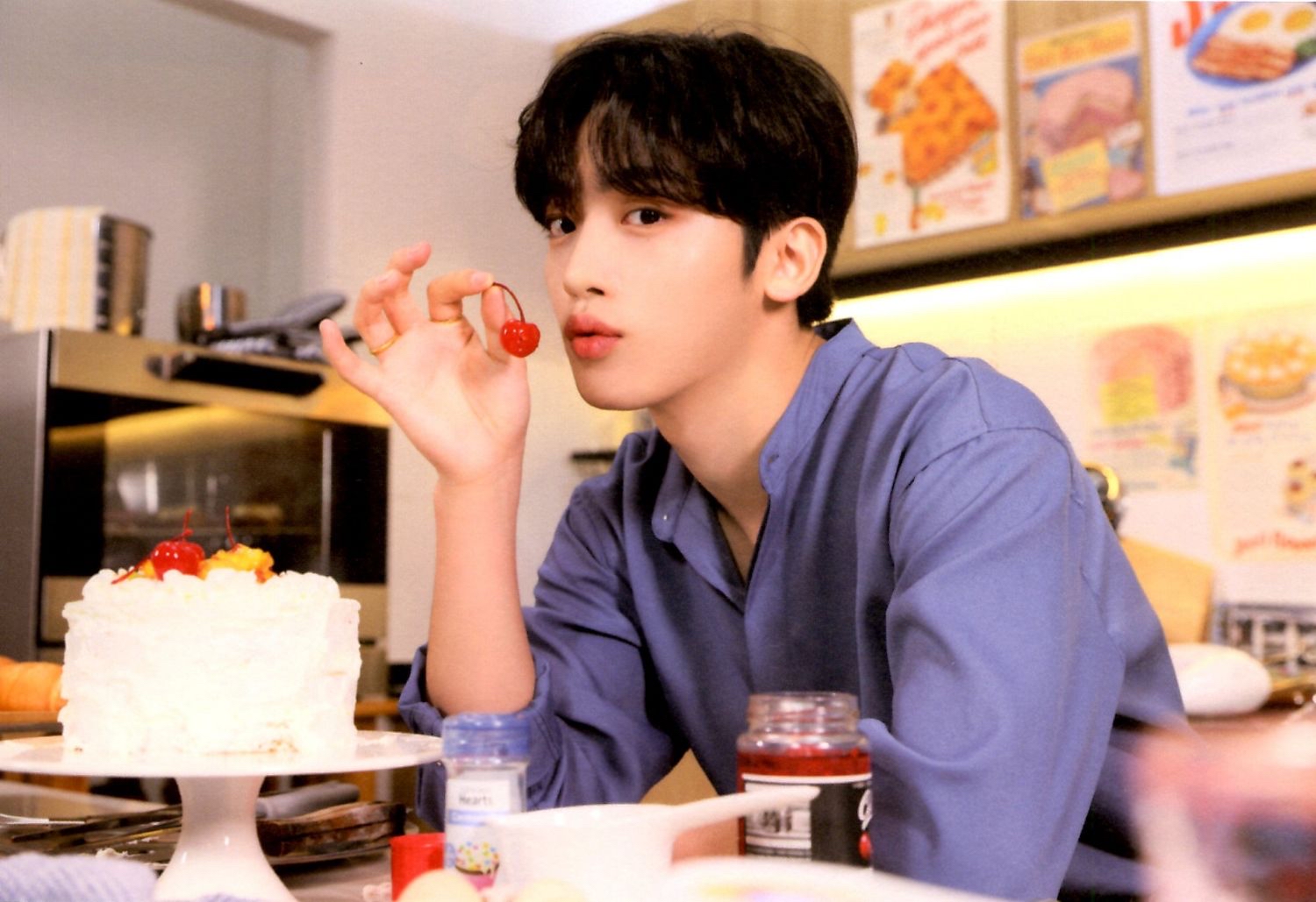 Behind-the-scenes cut of Kim Yohan (WEi)