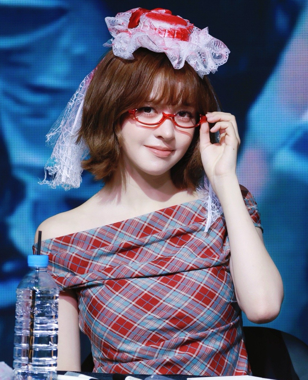 Behind-the-scenes cut of LILY (NMIXX)