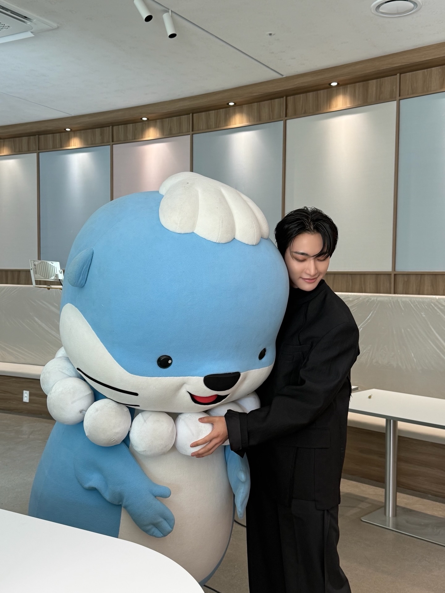 Behind-the-scenes cut of Seonghwa (ATEEZ)