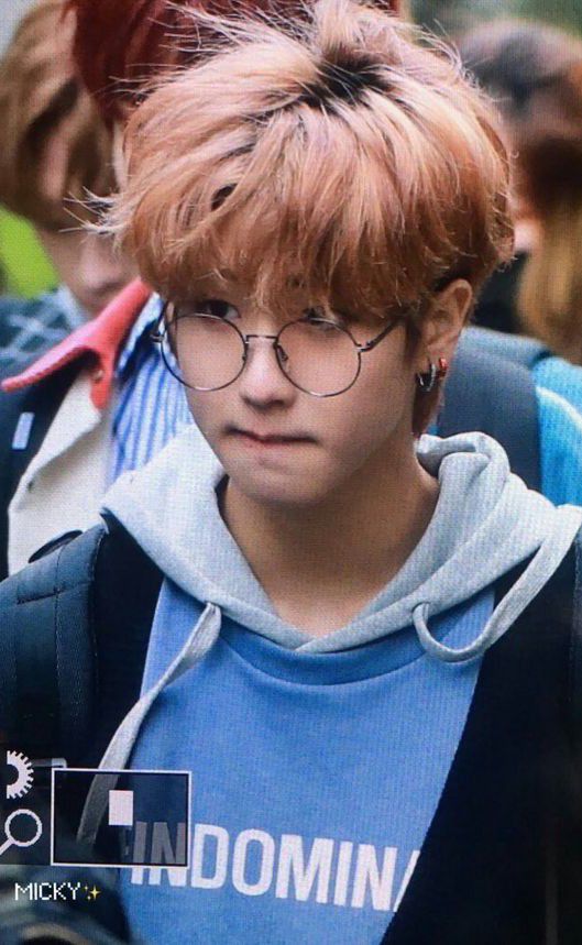 A moment captured by HAN (Stray Kids)'s fan