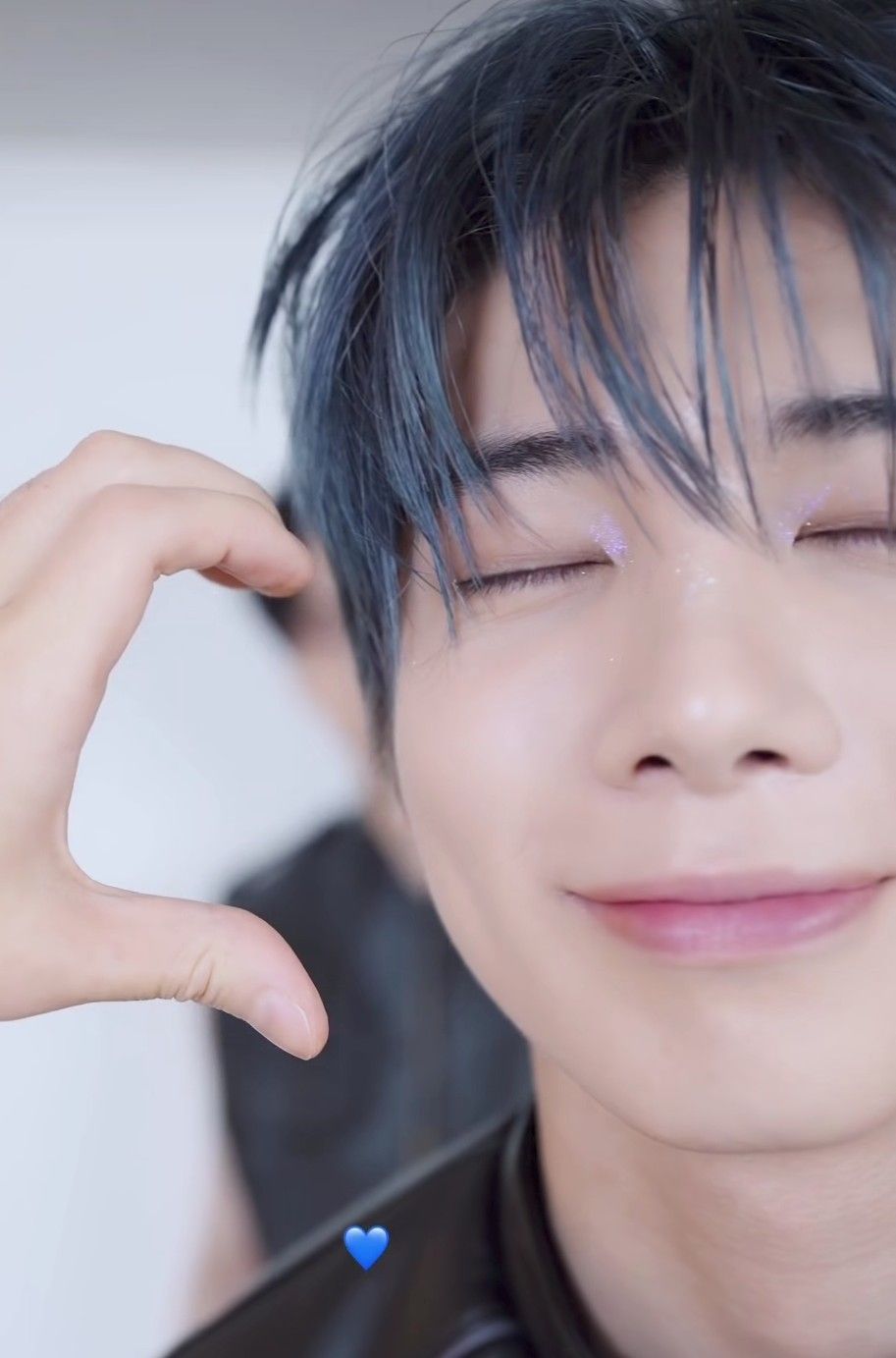 Latest photo of Taehyun (TOMORROW X TOGETHER)