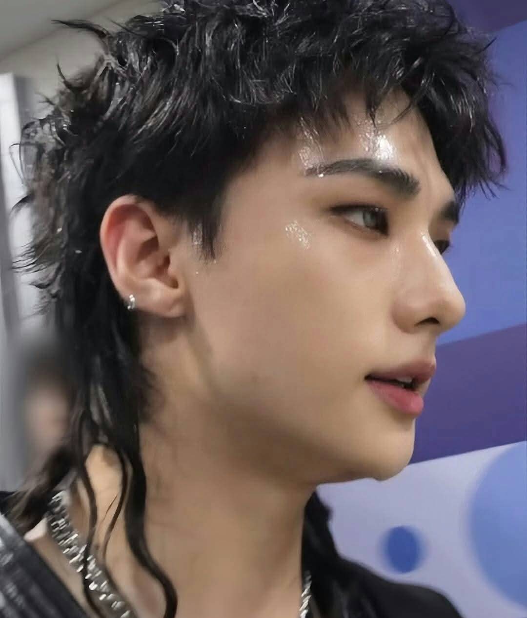 Behind-the-scenes cut of Hyunjin (Stray Kids)