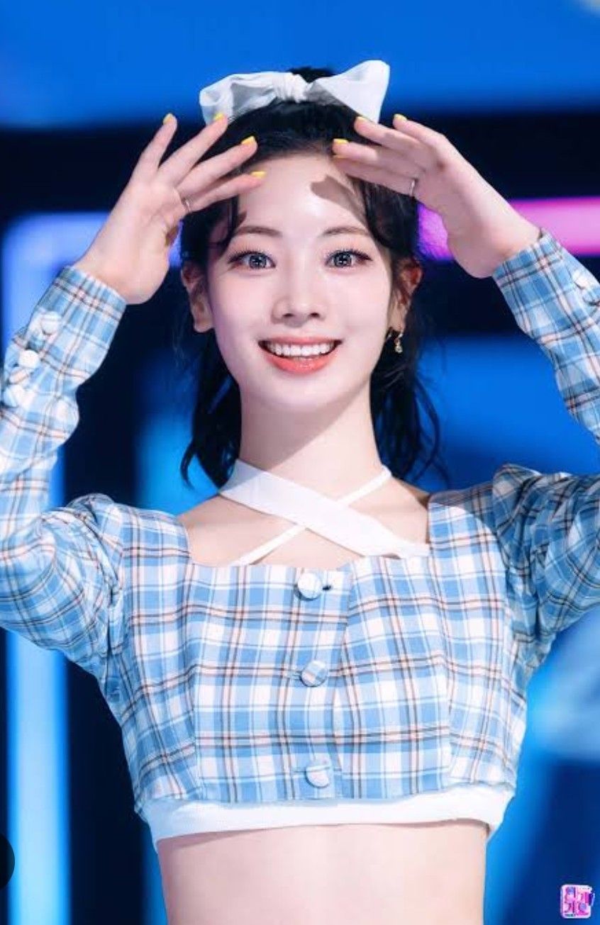 A moment captured by Dahyun (TWICE)'s fan