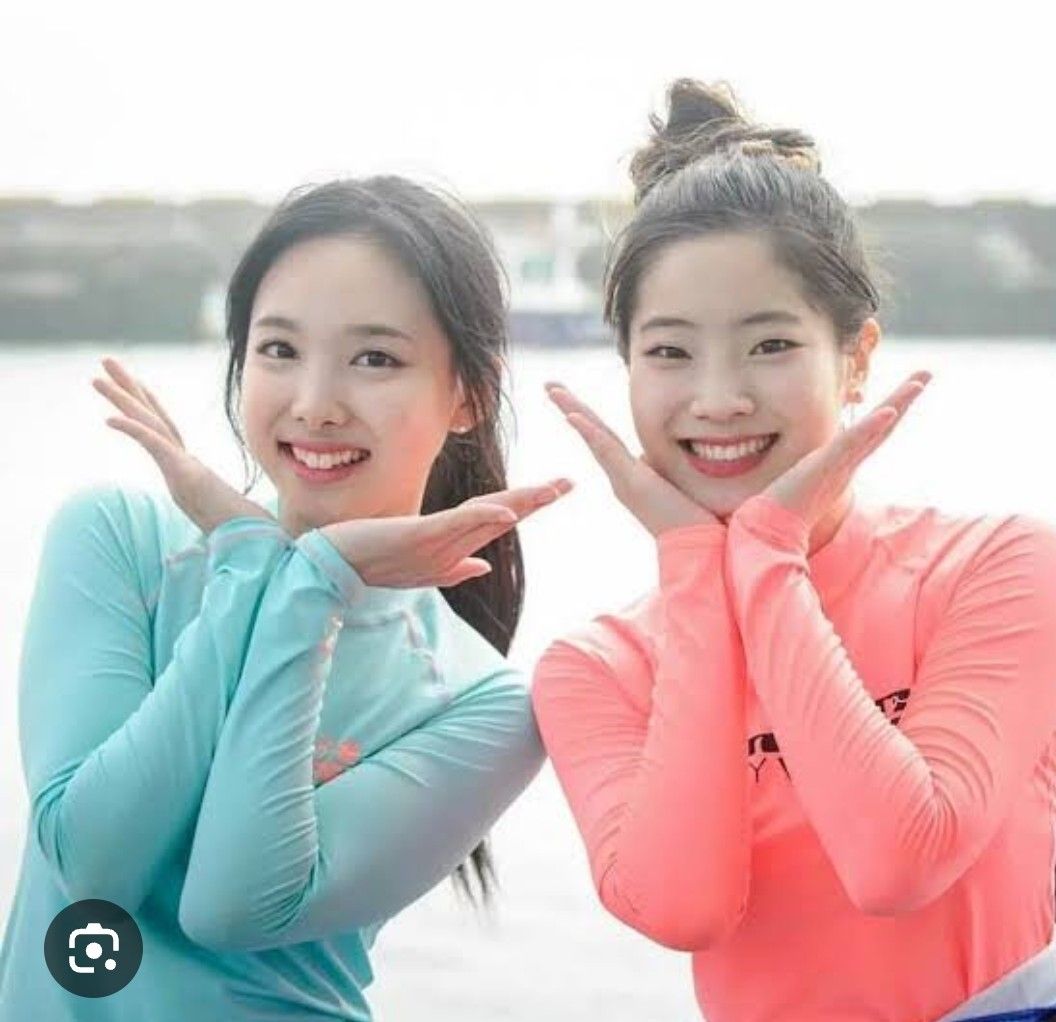 Recent activity shot of Dahyun (TWICE)