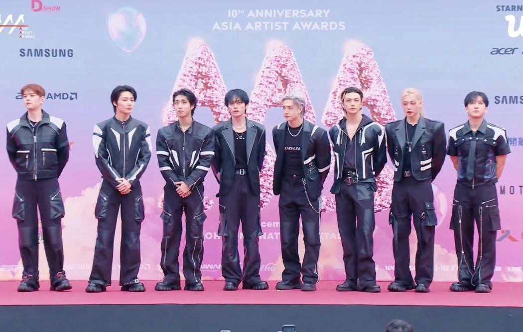 Stray Kids의 최신 사진