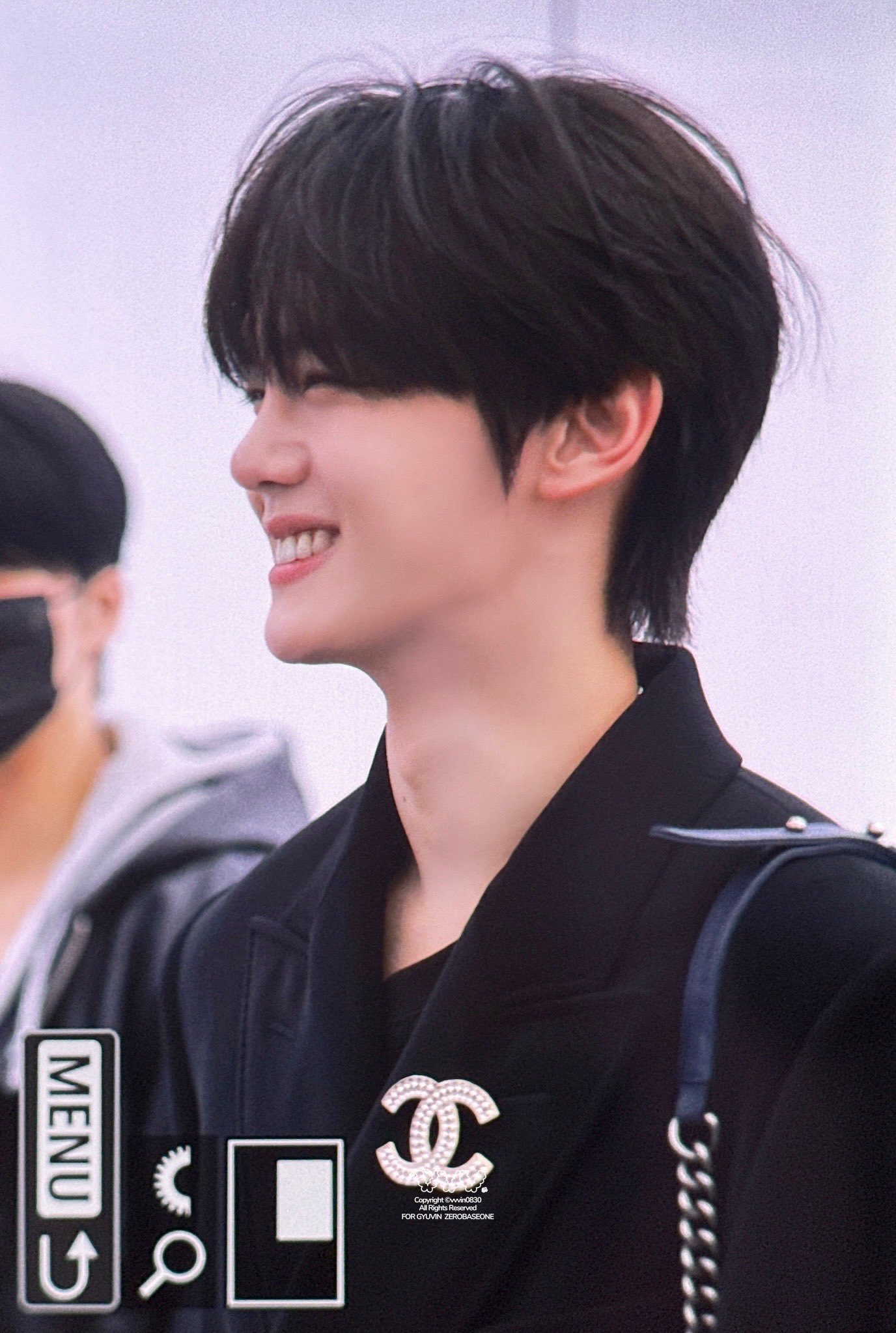 Behind-the-scenes cut of Kim Gyuvin (ZEROBASEONE)