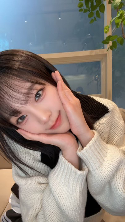 A moment captured by Choi Yena's fan