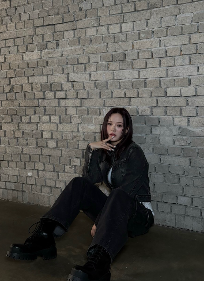 리오 (NiziU) 최근 활동샷