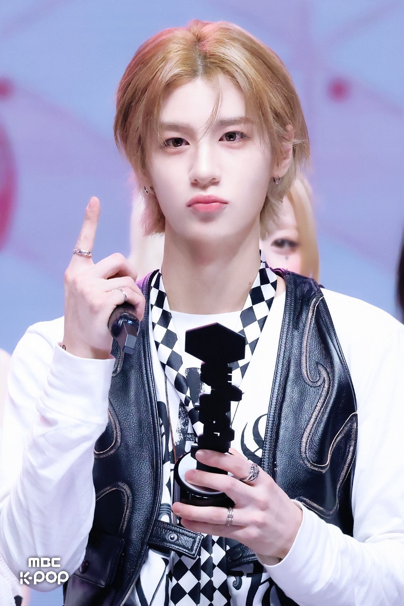 Latest photo of Leehan (BOYNEXTDOOR)