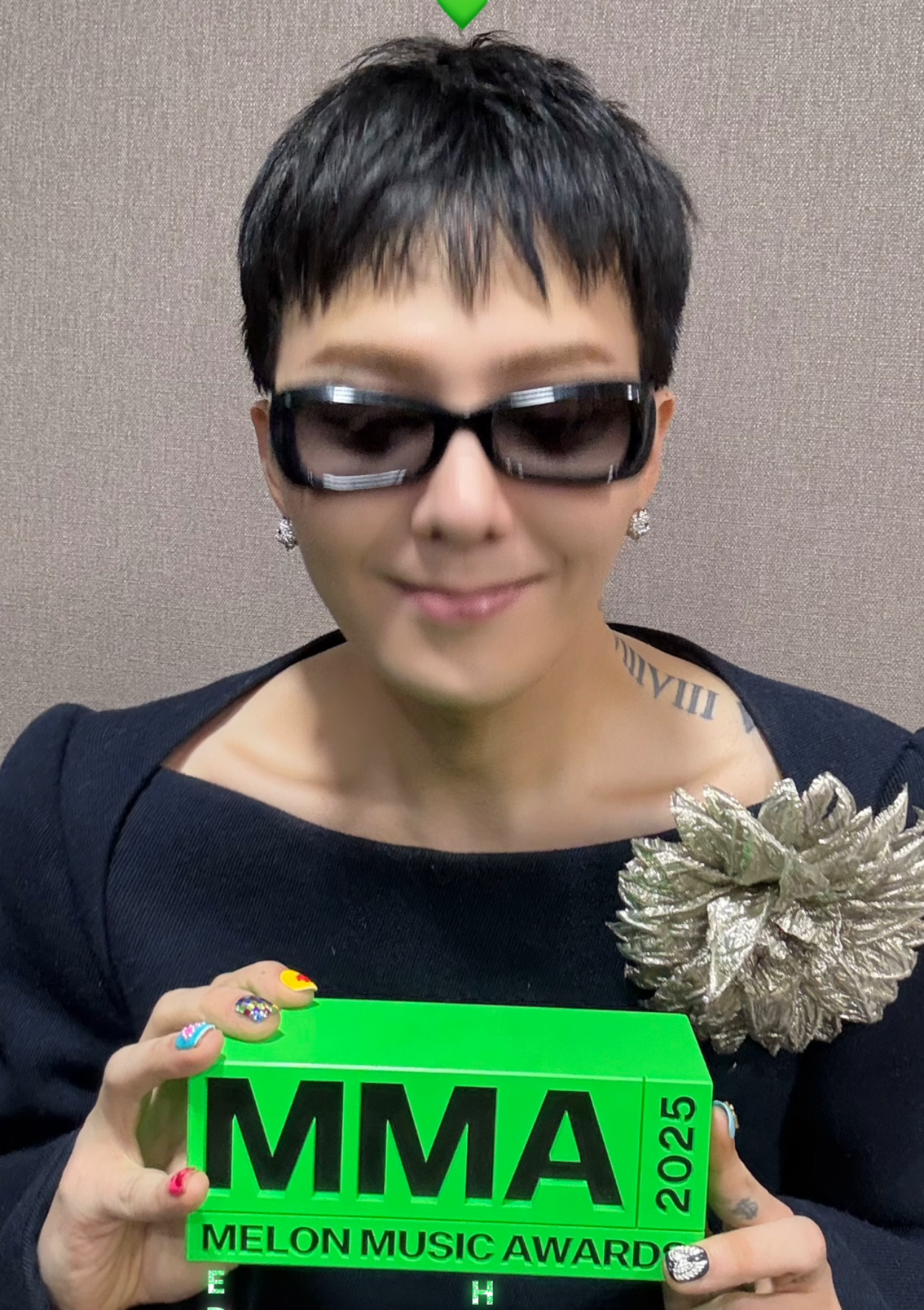 A moment captured by G-DRAGON (BIGBANG)'s fan