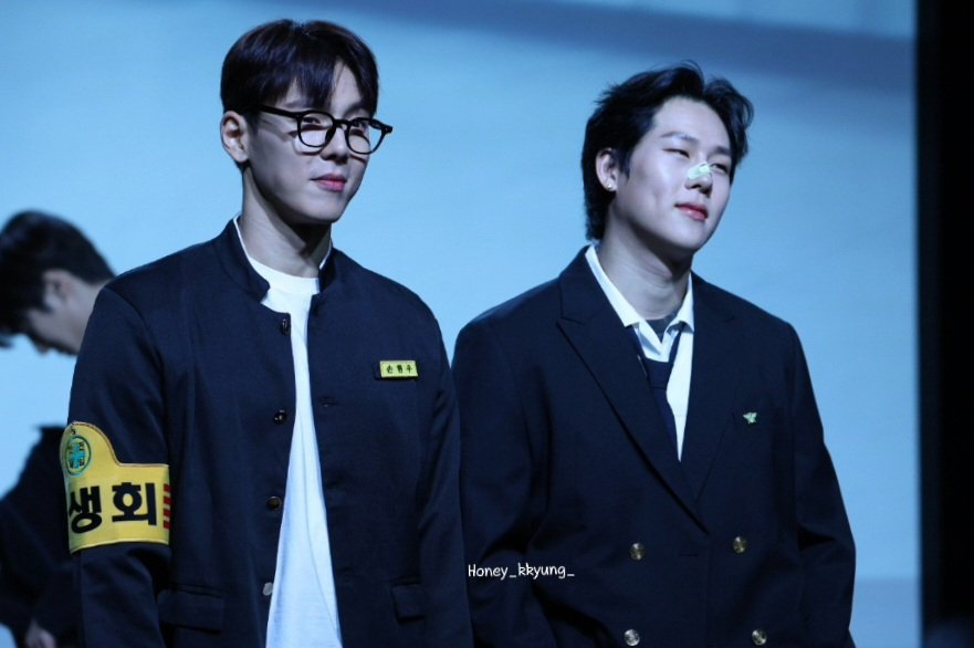A moment captured by Shownu (MONSTA X)'s fan