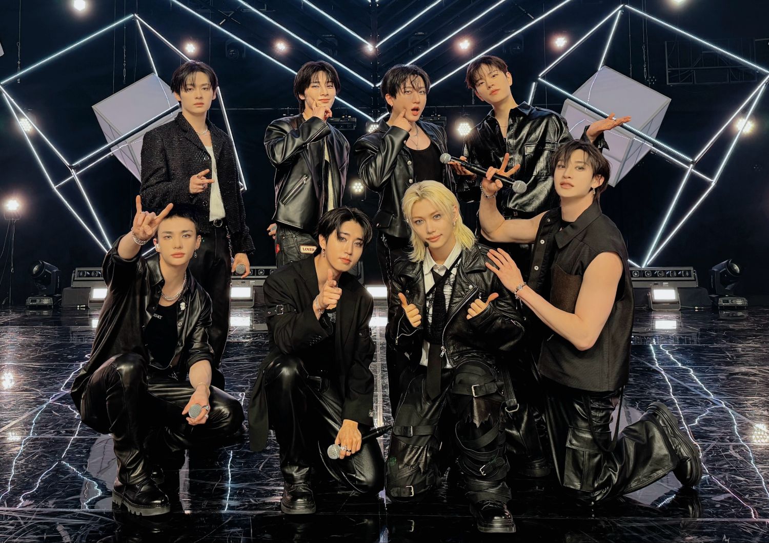 Behind-the-scenes cut of Stray Kids