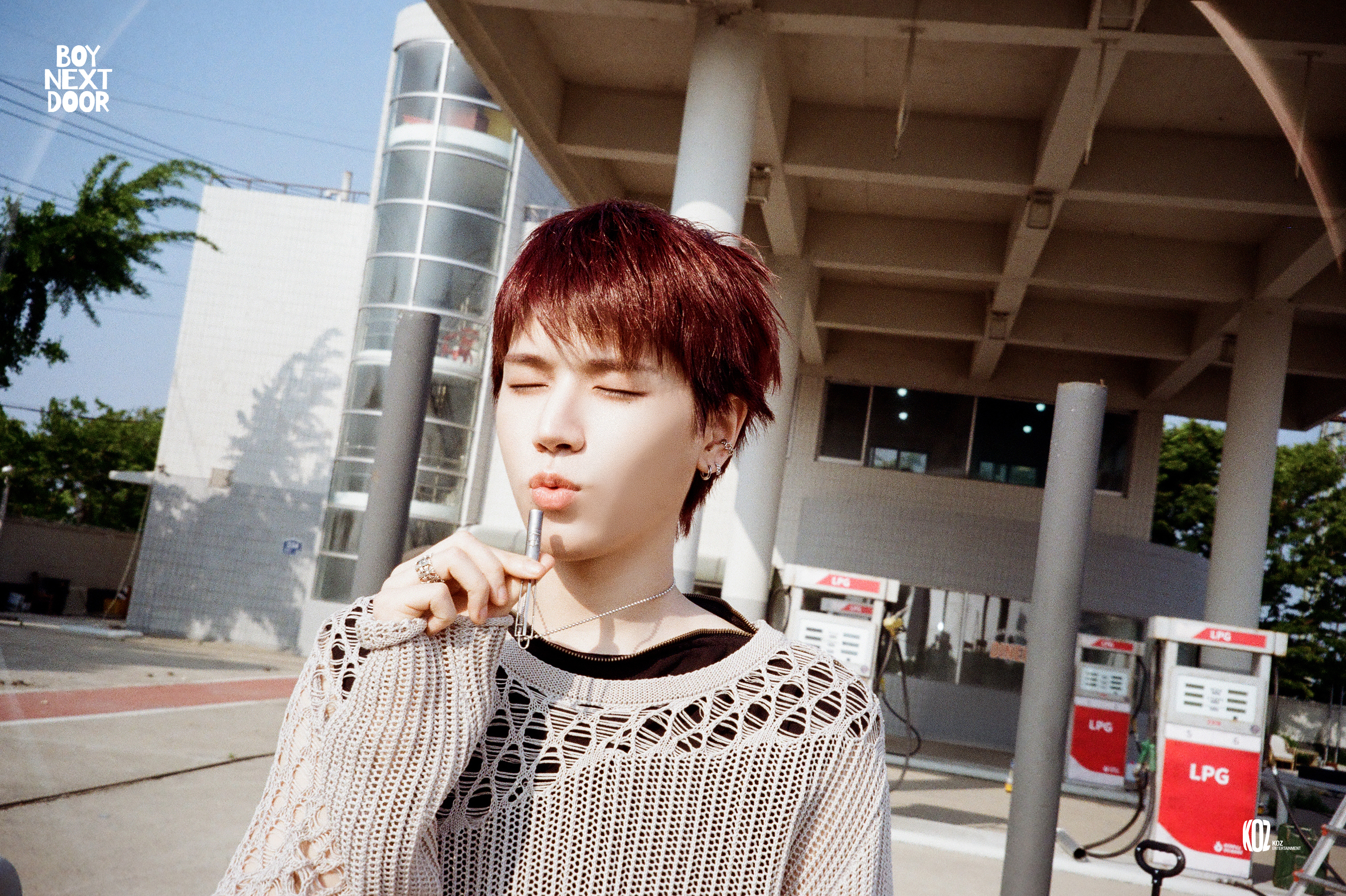 A moment captured by Riwoo (BOYNEXTDOOR)'s fan