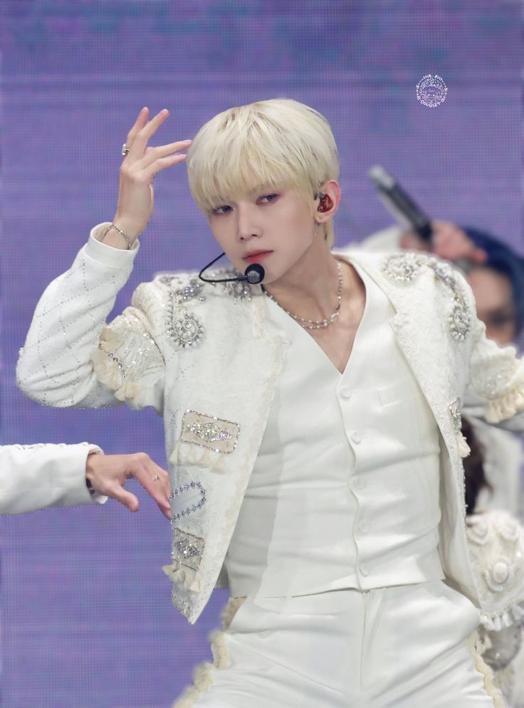 에이티즈의 최신 사진