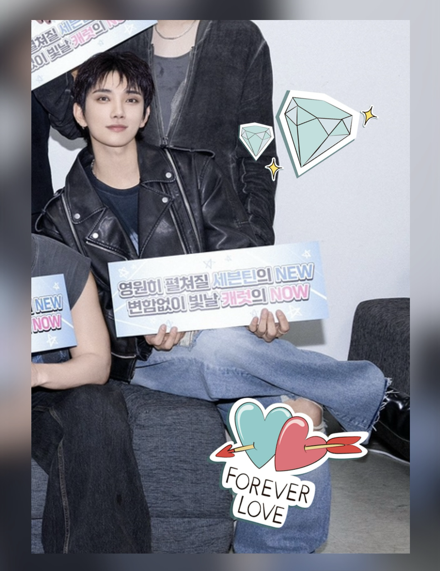 Recent activity shot of Joshua (SEVENTEEN)