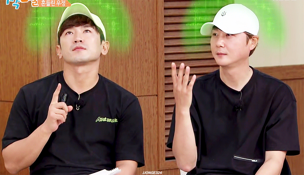 Behind-the-scenes cut of SHINHWA