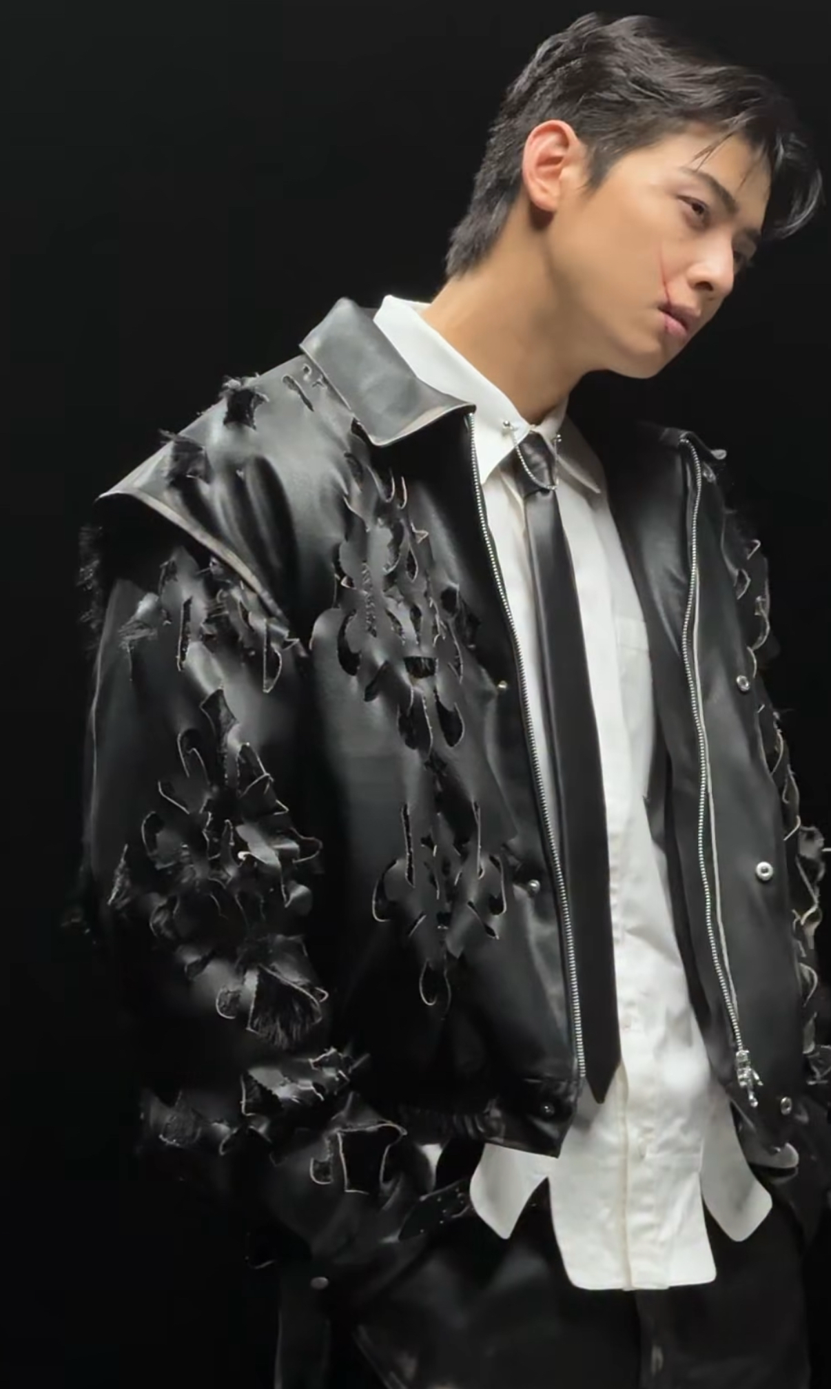 Latest photo of Eunwoo (ASTRO)