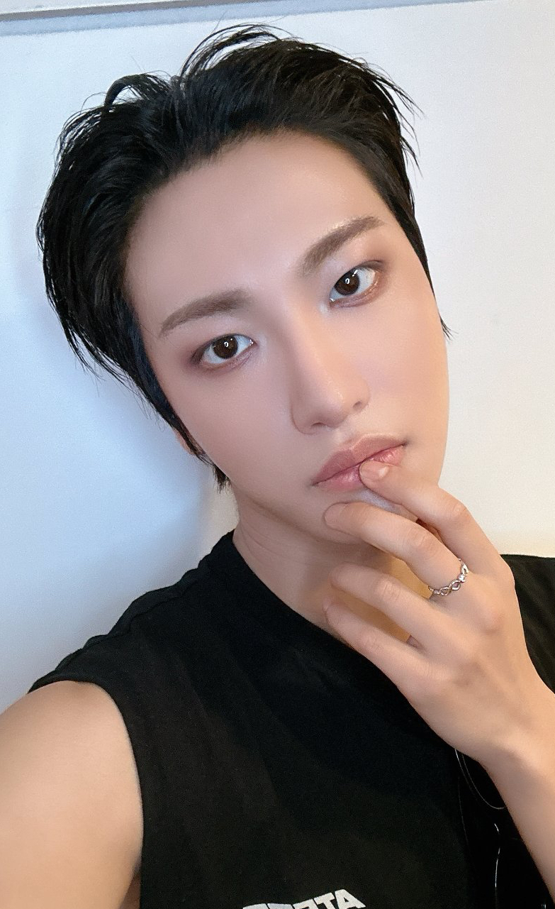 ATEEZ Seonghwa Fandom Community │ No.1 KPOP App CHOEAEDOL