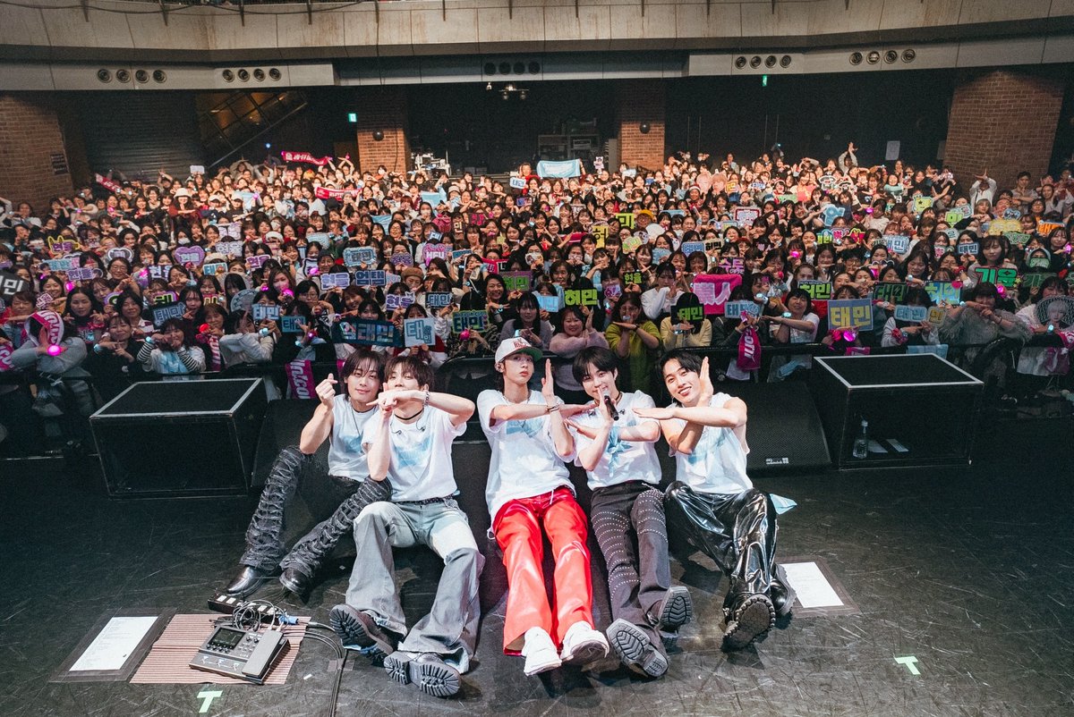 Behind-the-scenes cut of Hi-Fi Un!corn