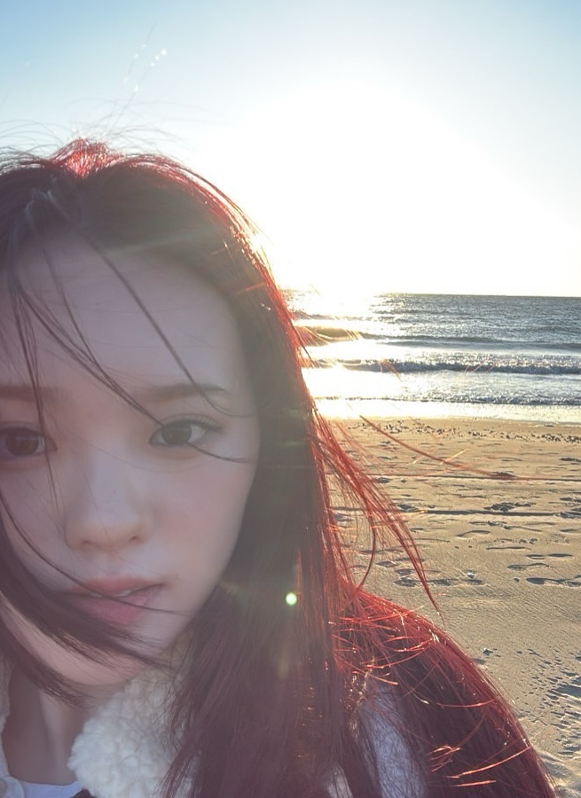 A moment captured by Rio (NiziU)'s fan