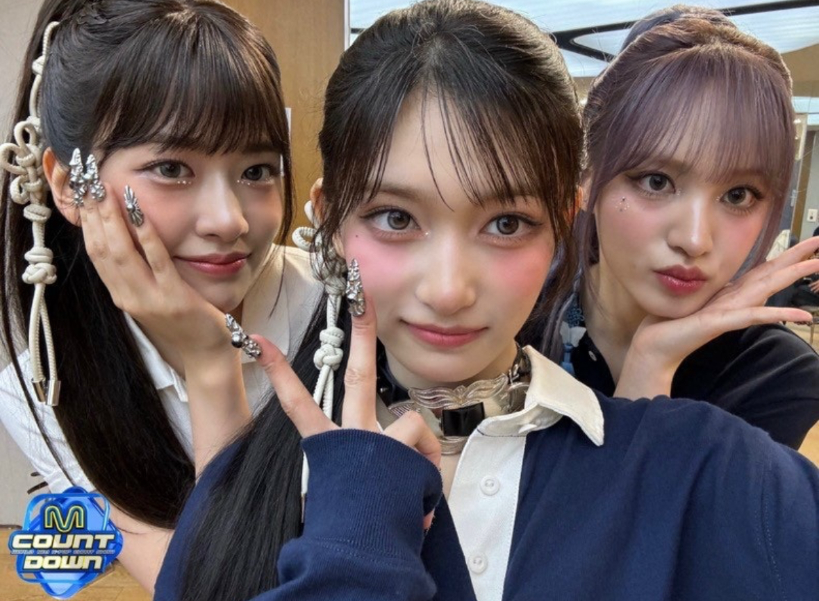 Recent activity shot of Leeseo (IVE)