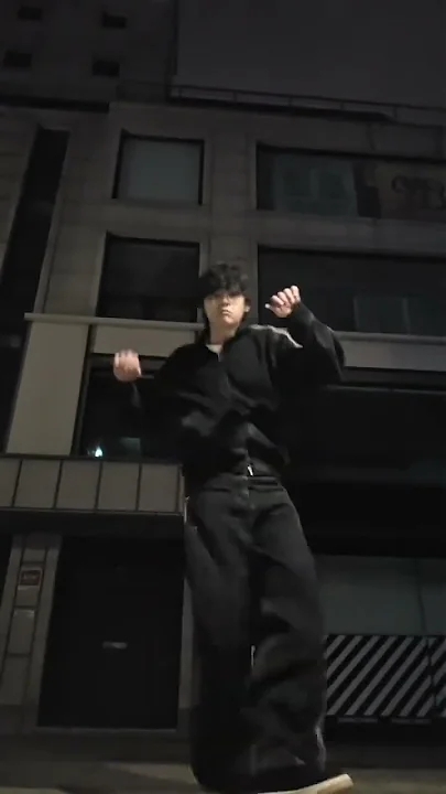 Fan-made special wallpaper for 李镇赫