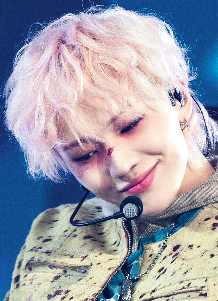 千晙赩 (TNX)的最新活动照片