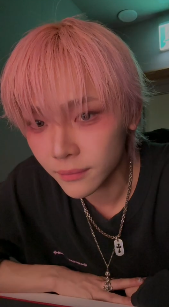 Fan-made special wallpaper for Nicholas (&TEAM)