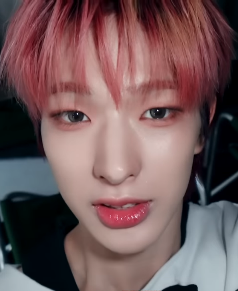 Tomoya (NEXZ)的最新照片