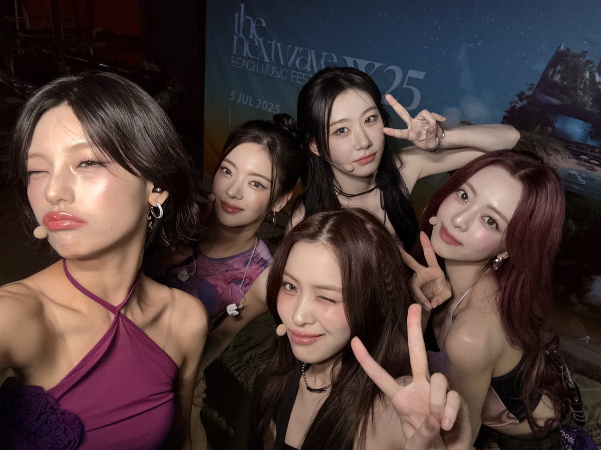 ITZY의 최신 사진