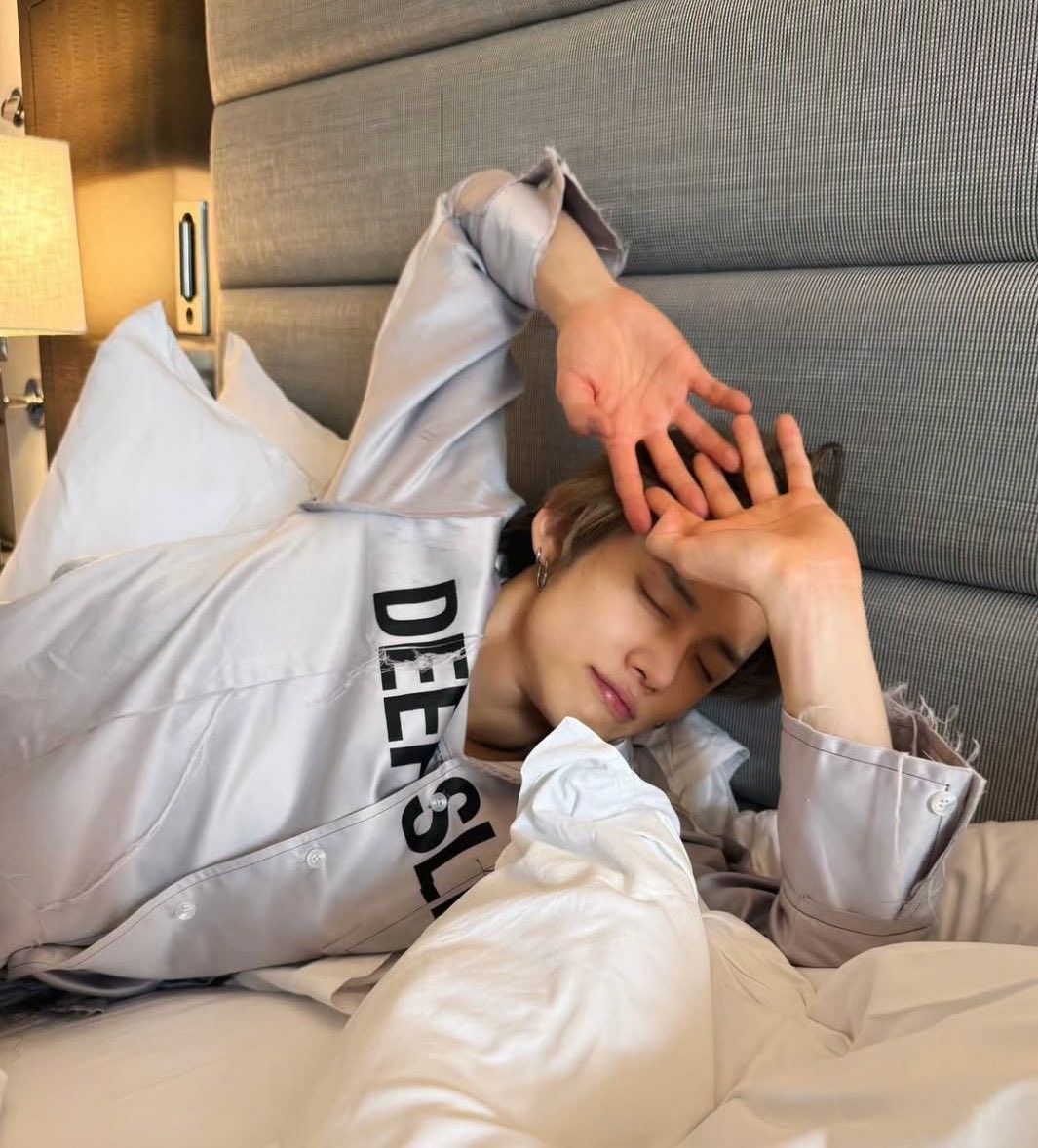 然竣 (TOMORROW X TOGETHER)的幕后花絮