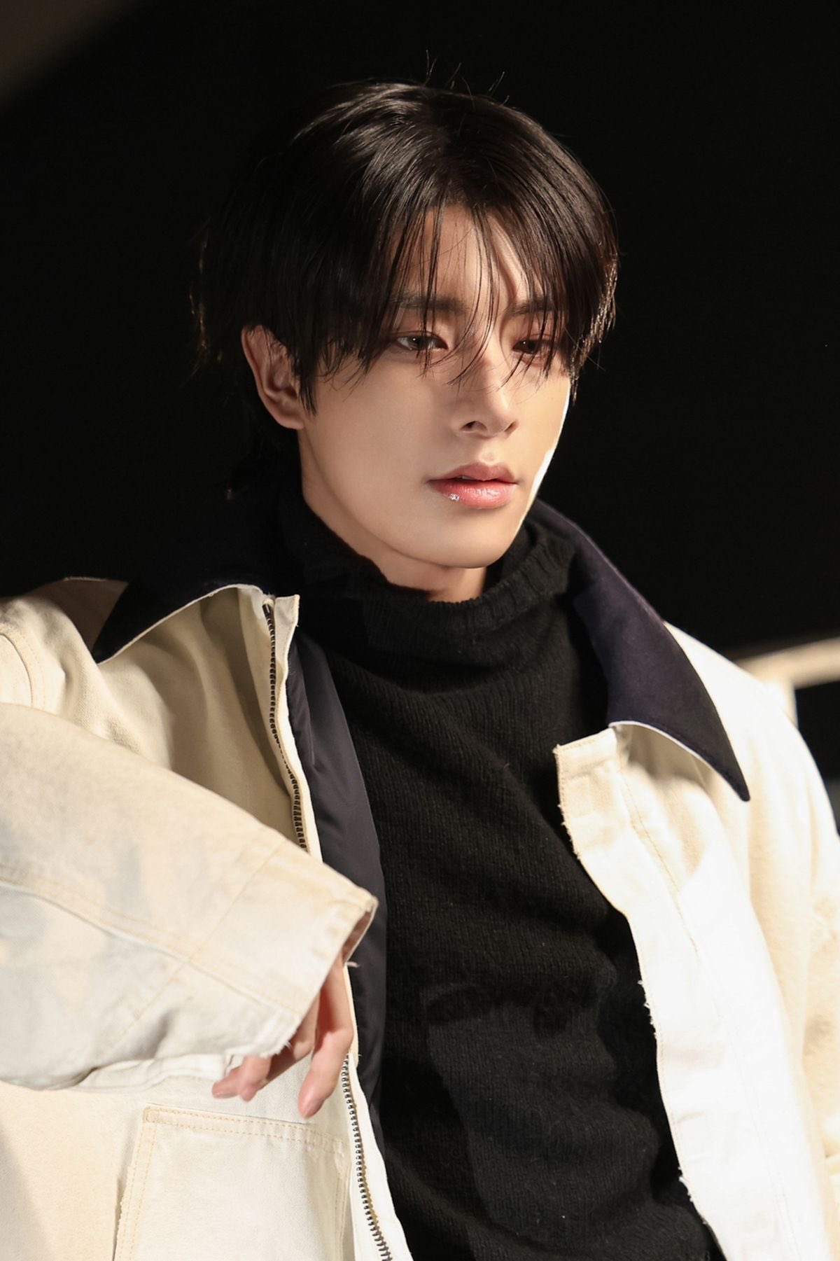 Latest photo of Jake (ENHYPEN)