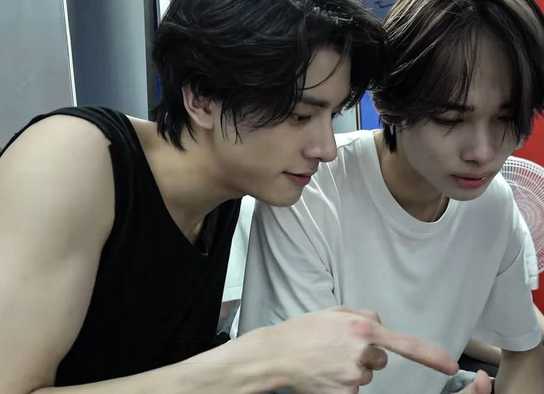 Behind-the-scenes cut of NI-KI (ENHYPEN)