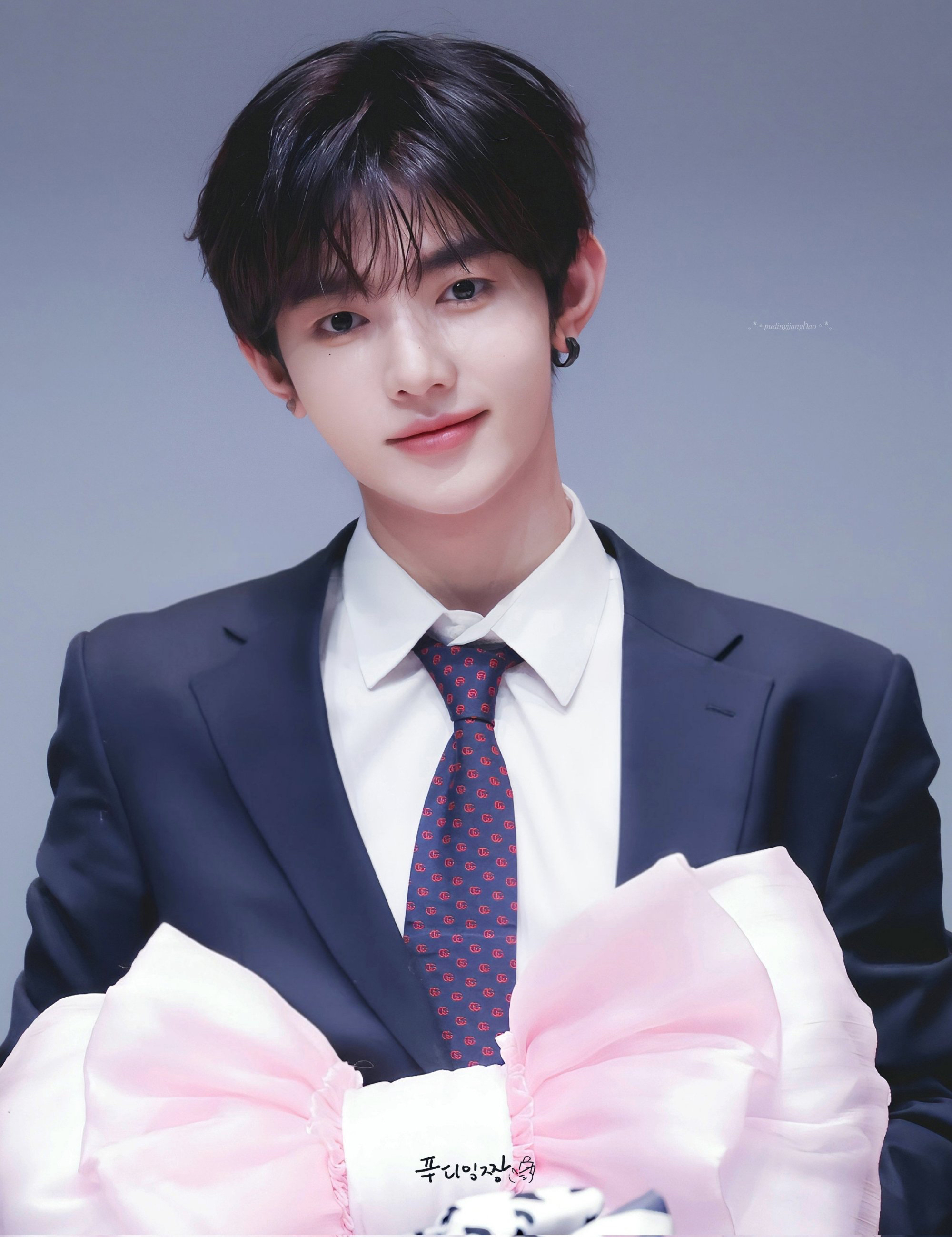 Latest photo of Zhang Hao (ZEROBASEONE)