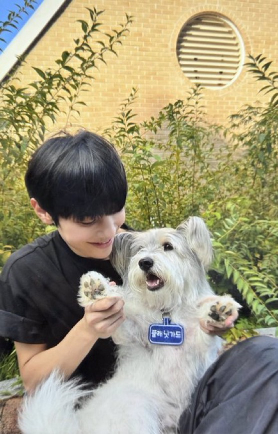Recent activity shot of Park Donggyu