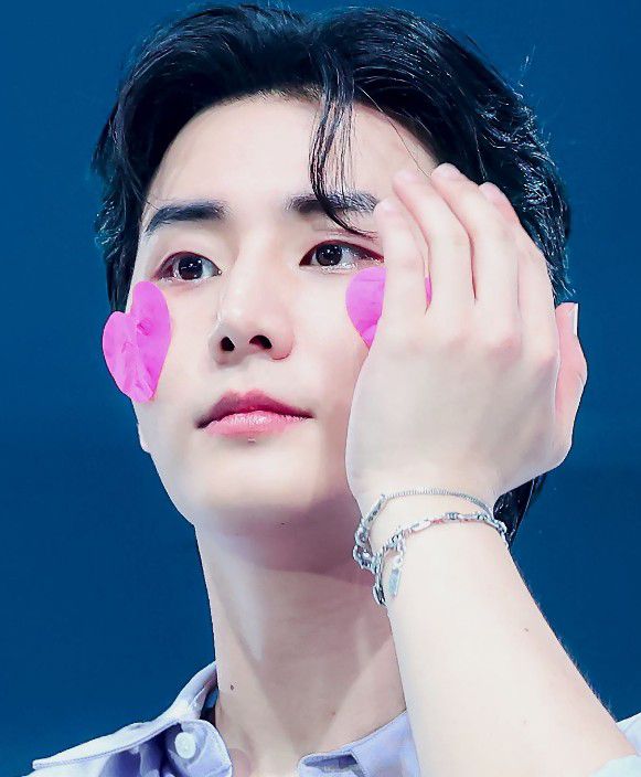 A moment captured by Young K (DAY6)'s fan
