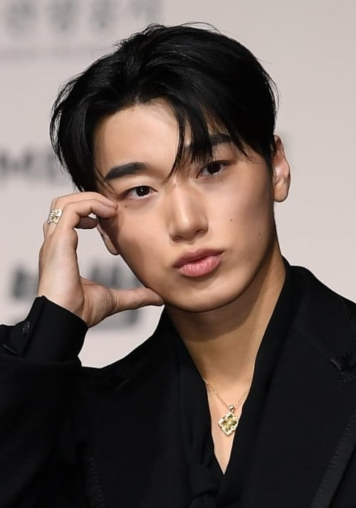 Recent activity shot of San (ATEEZ)