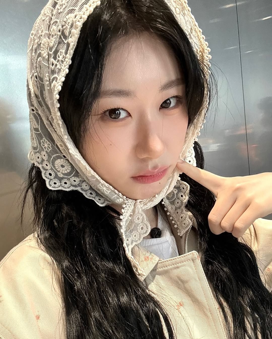 A moment captured by Chaeryeong (ITZY)'s fan
