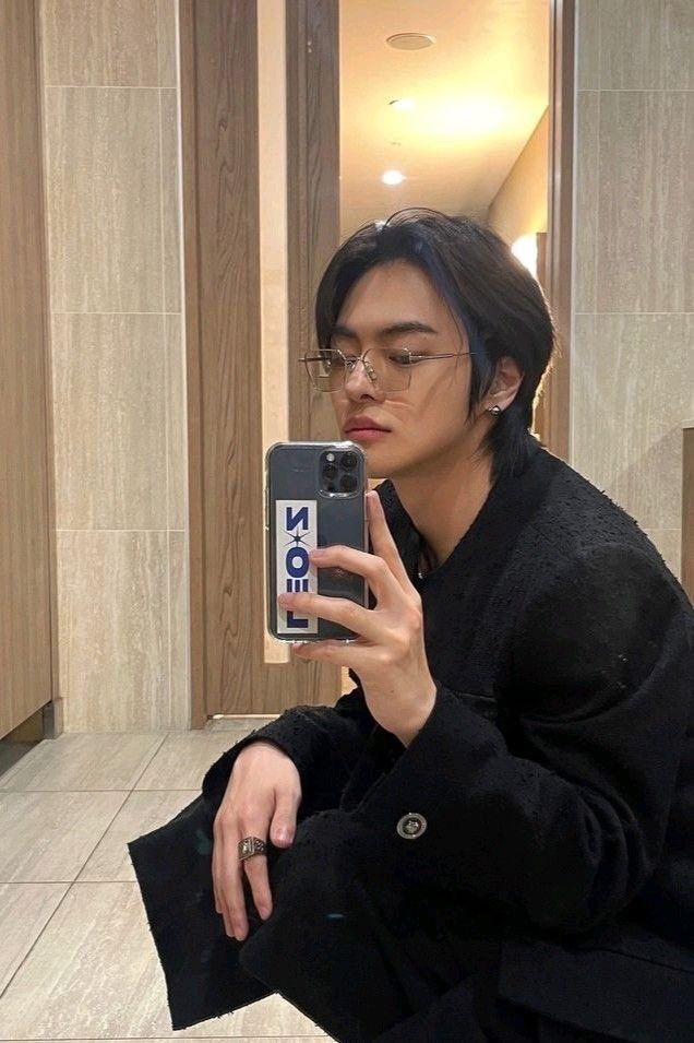 Latest photo of Lee Leo (ALPHA DRIVE ONE)