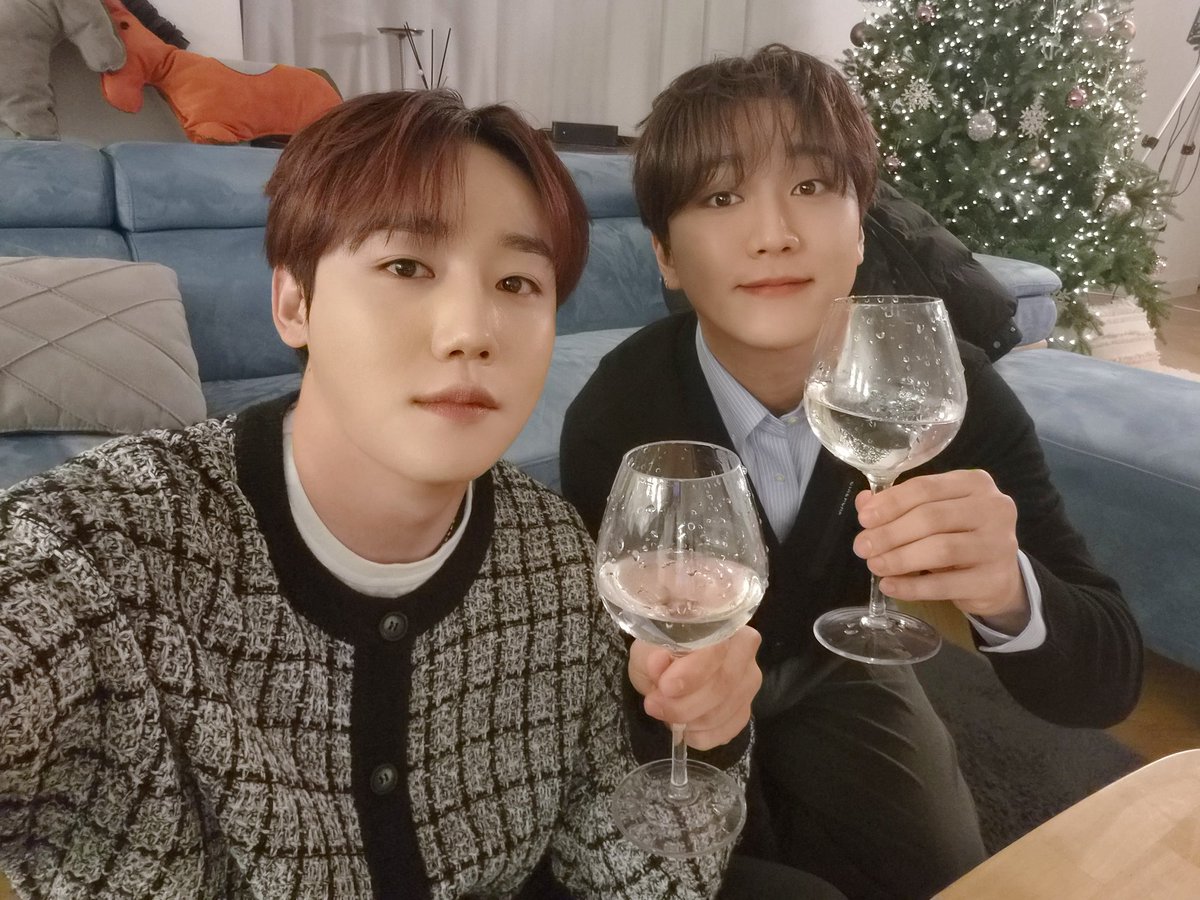 A moment captured by GoldenChild's fan