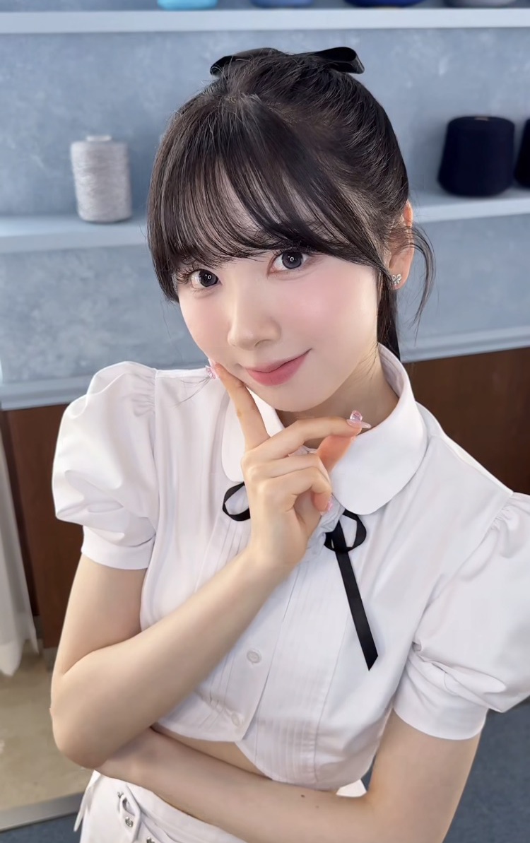 Behind-the-scenes cut of Miihi (NiziU)