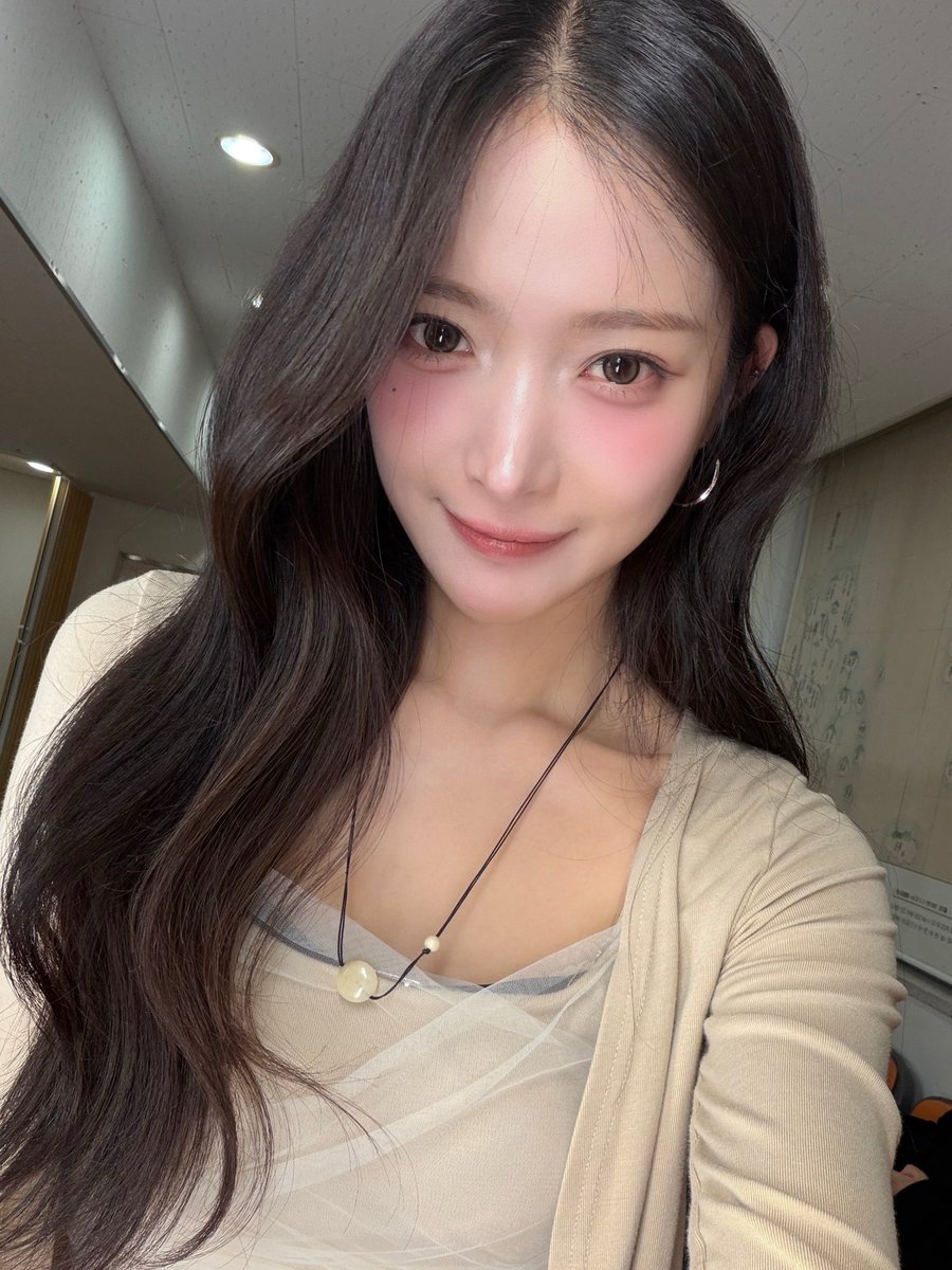 Latest photo of H1-KEY