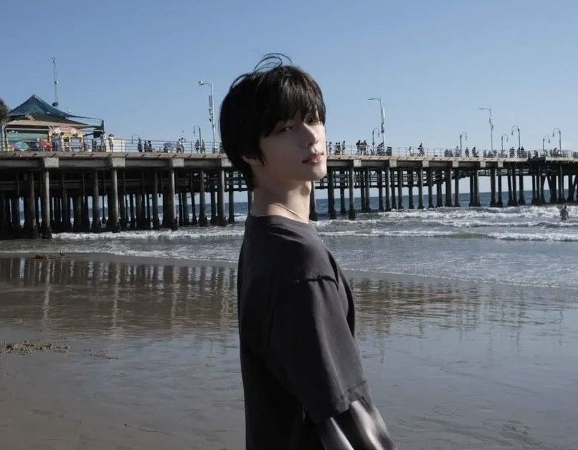 범규 (투모로우바이투게더) 최근 활동샷