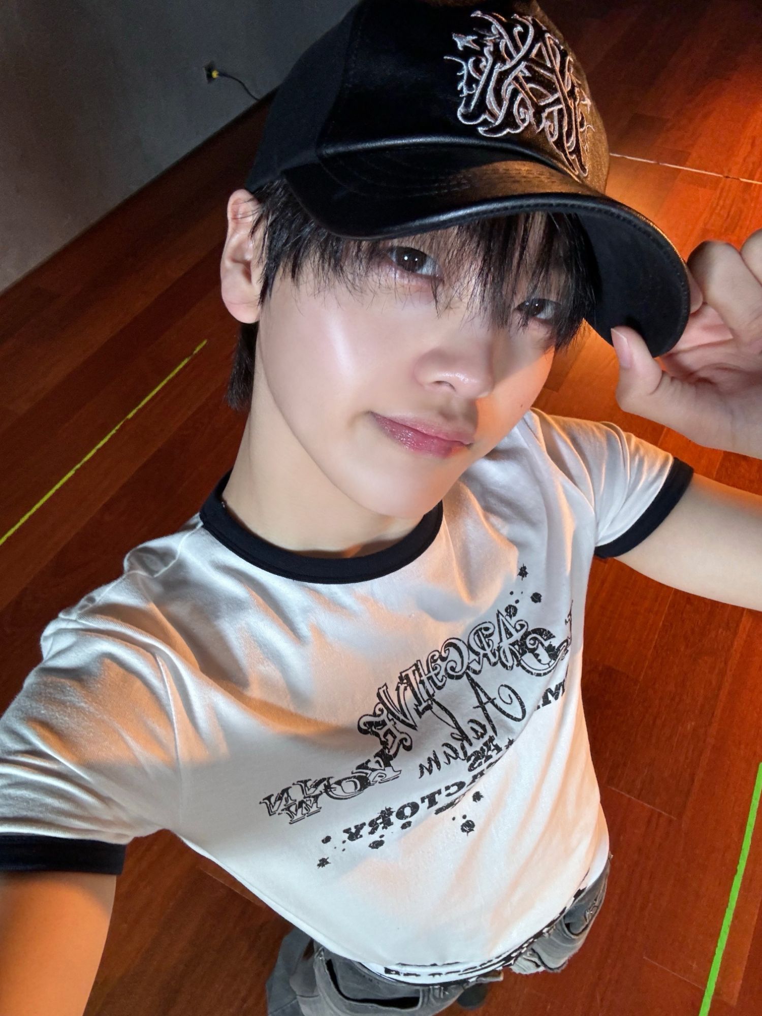 Recent activity shot of Hyeongjun (CRAVITY)