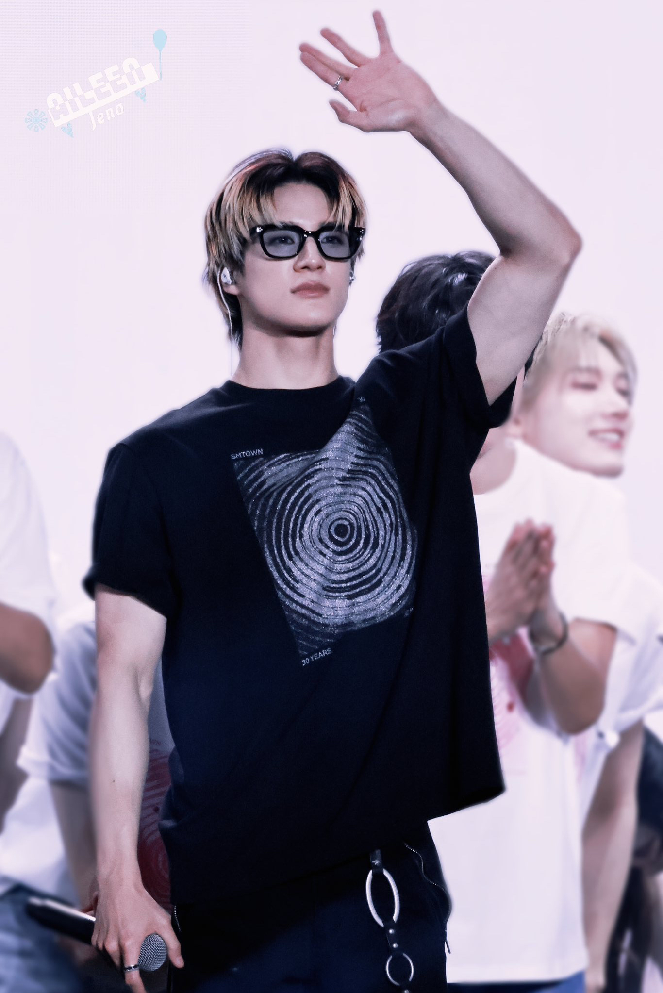 A moment captured by Jeno (NCT DREAM)'s fan