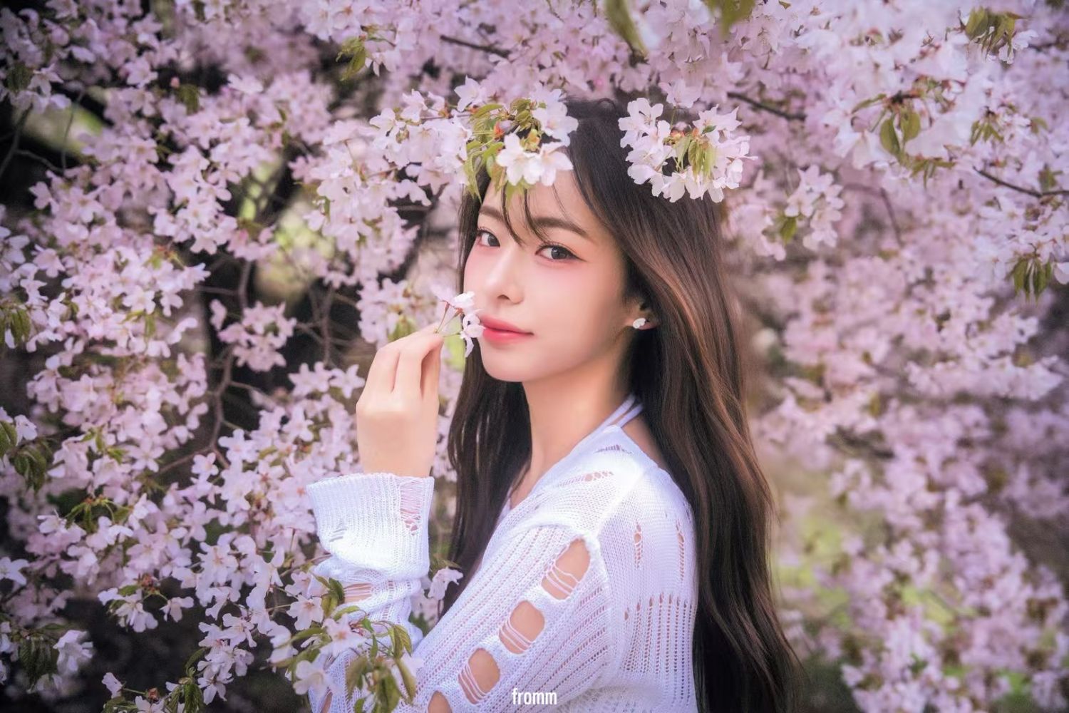 A moment captured by Shuie (SAY MY NAME)'s fan