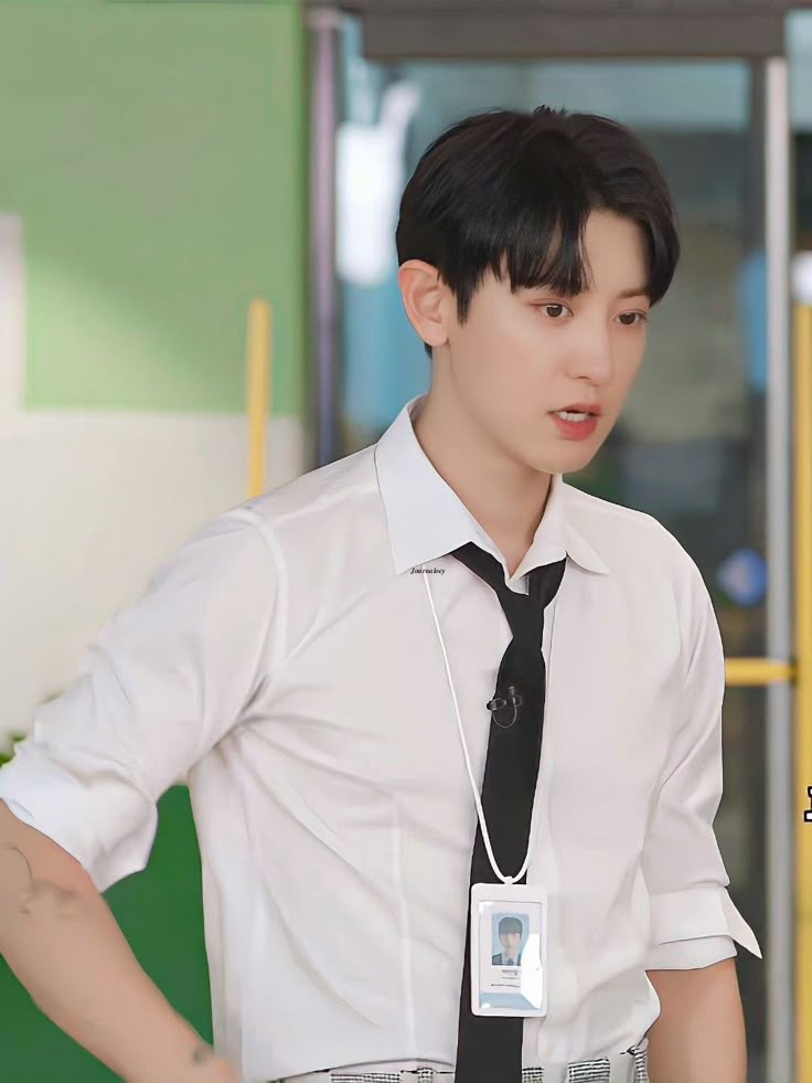 Behind-the-scenes cut of Stray Kids