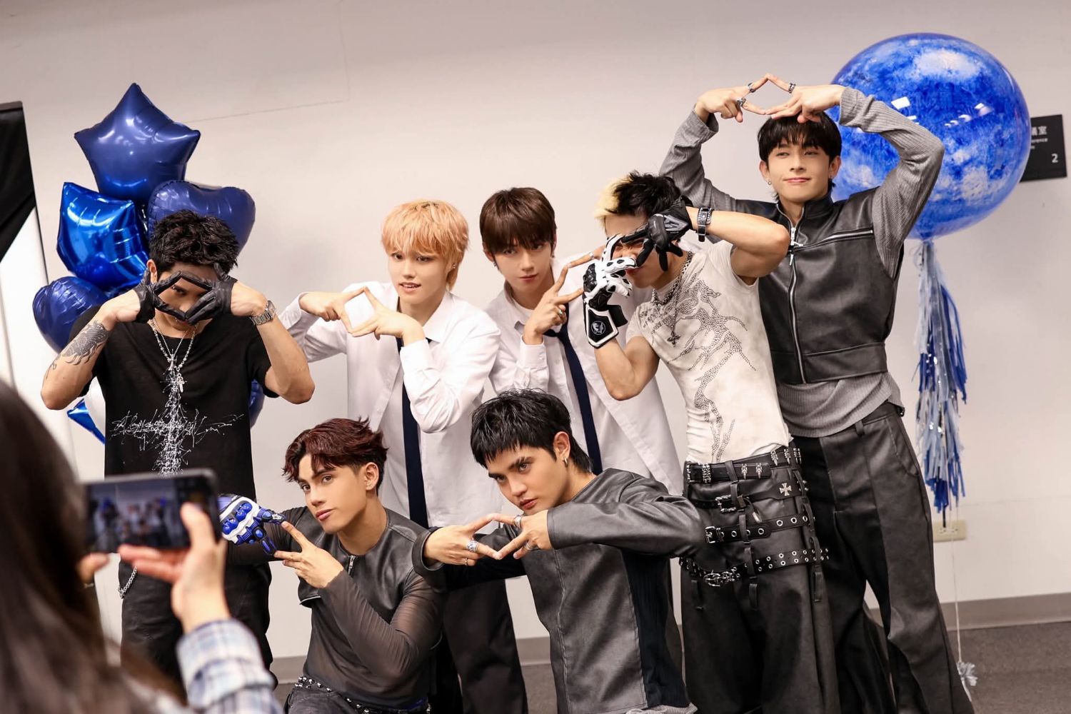 A moment captured by AHOF's fan