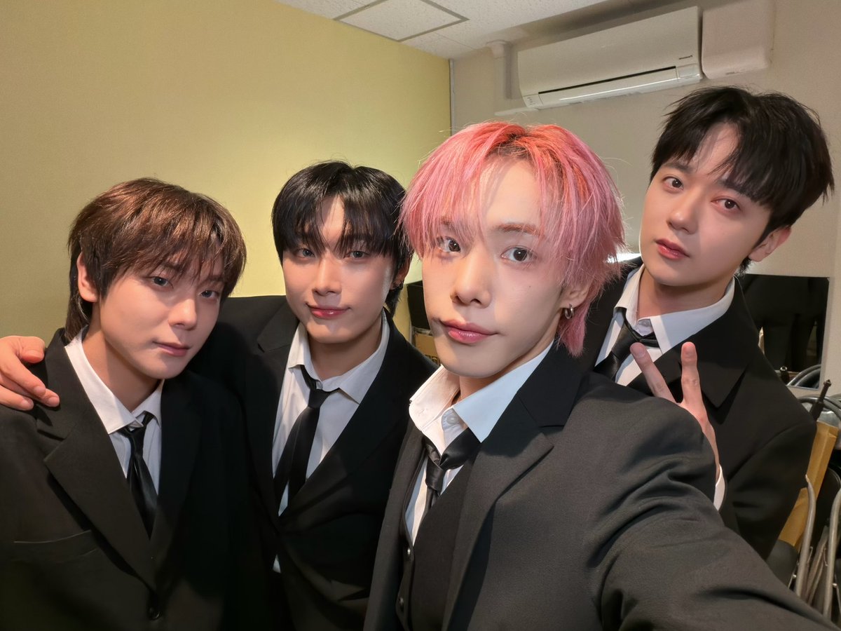 A moment captured by OMEGA X's fan