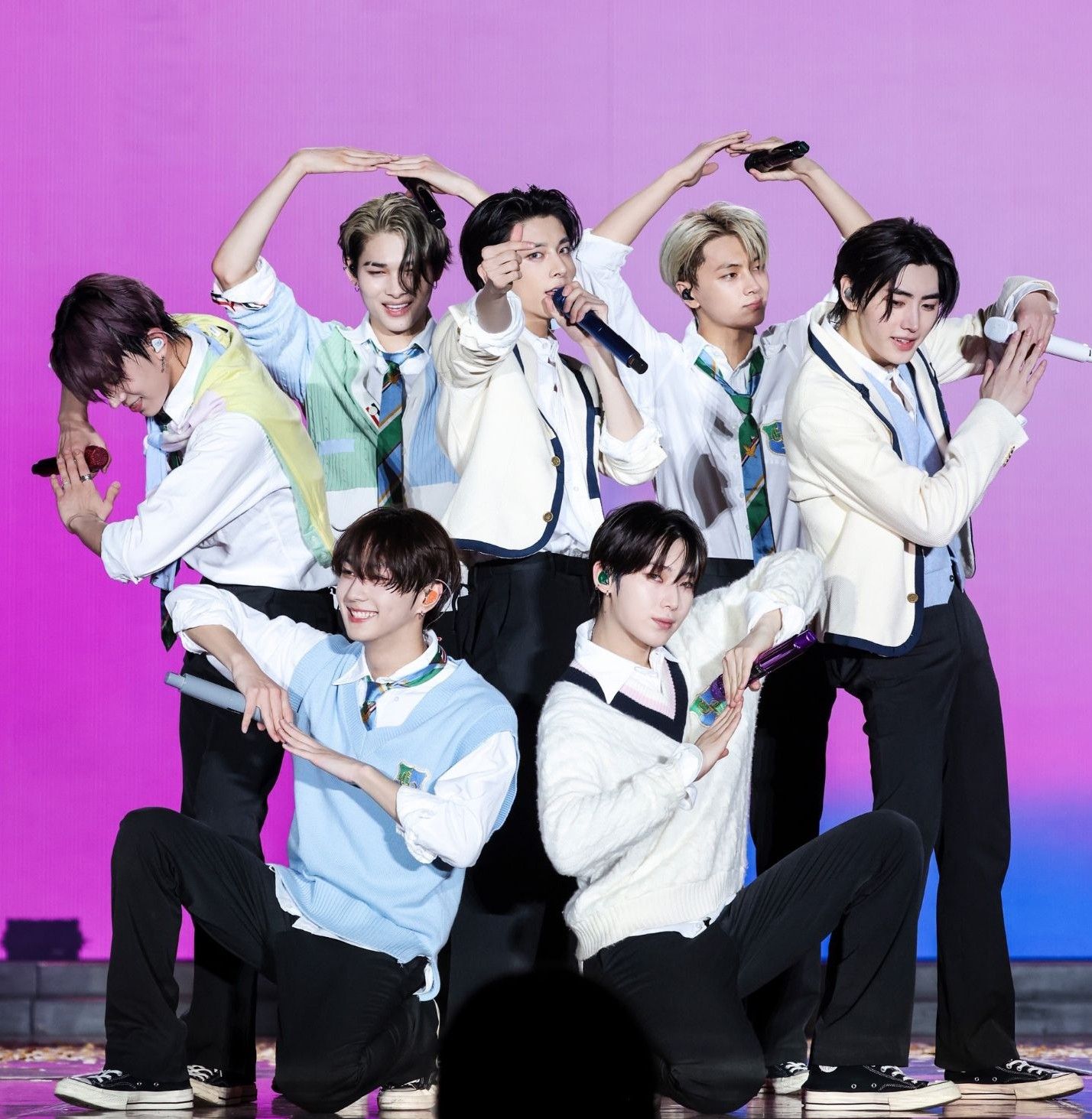 Potret di balik layar ENHYPEN